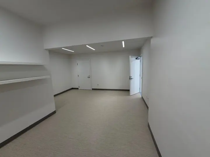 Drake Park Community Center, Long Beach: interior build-out, photo 10