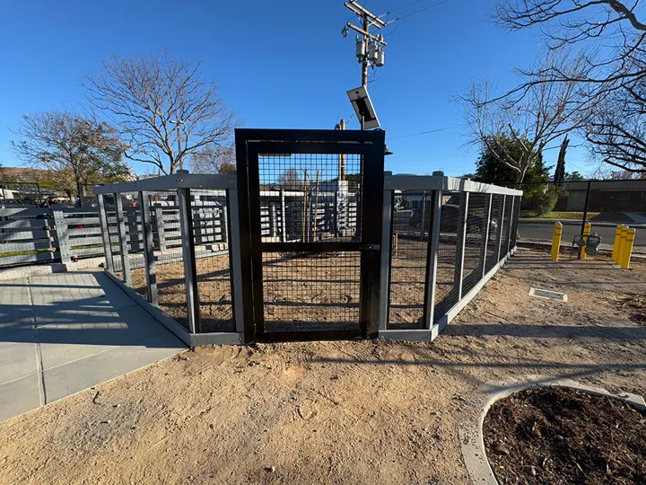 Iron Fence & Gate Work, Valencia: fences, gates & retaining walls, photo 2