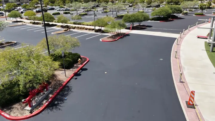Real Life Church, Santa Clarita: asphalt, photo 2