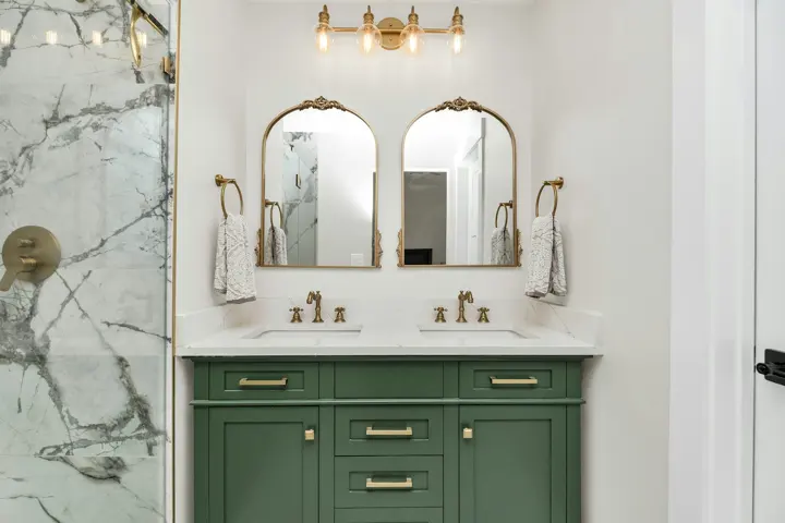 Bathroom remodeling example, photo 4