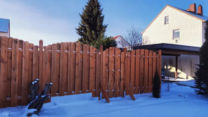 Fences, gates & retaining walls example, photo 2