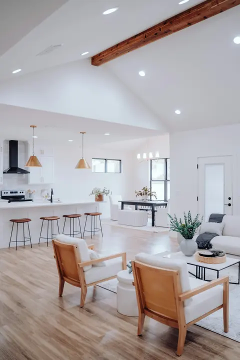 Interior remodeling example, photo 8