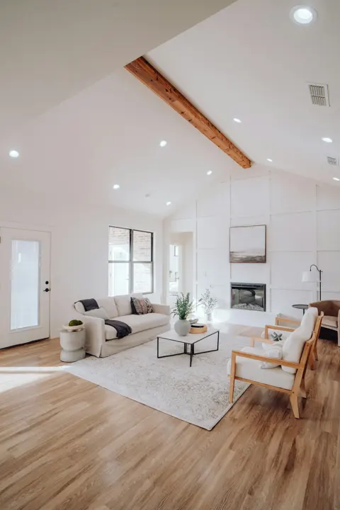 Interior remodeling example, photo 3