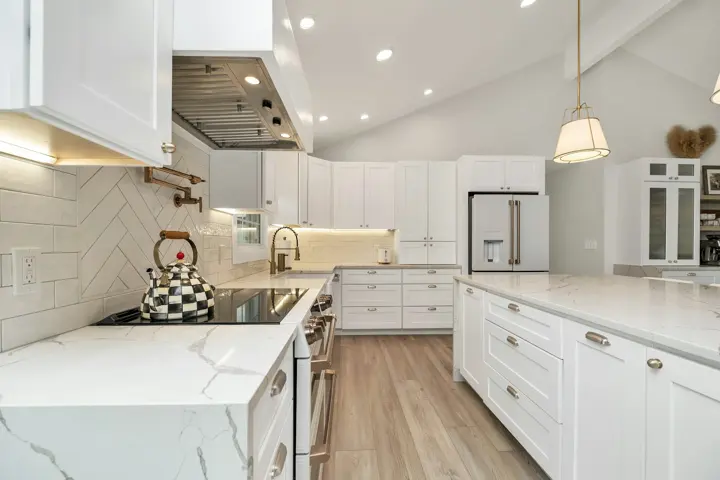 Kitchen remodeling example, photo 6